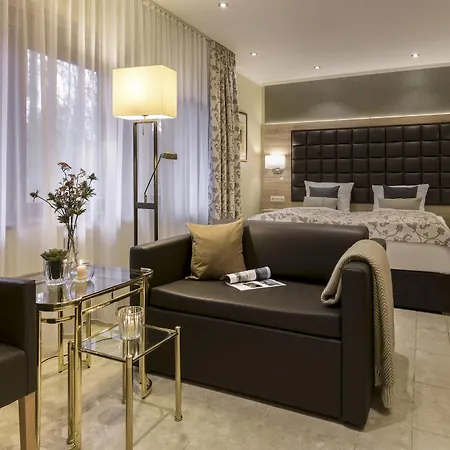 Szálloda Hotel-restaurant Barbarossahof 4*