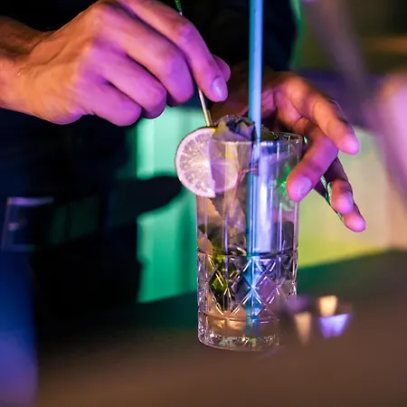 ومطعم بارباروساهوف فندق كايزرسلاوترن