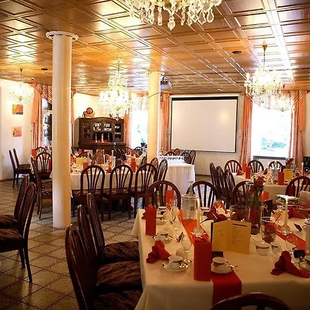 Hotel-restaurant Barbarossahof 4* Kaiserslautern
