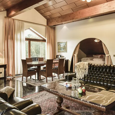 Hotel Hotel-restaurant Barbarossahof 4*