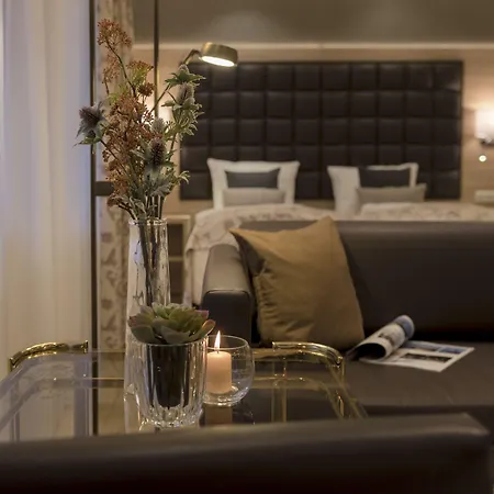 Hotel Hotel-restaurant Barbarossahof 4*