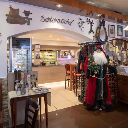 ومطعم بارباروساهوف 4* كايزرسلاوترن