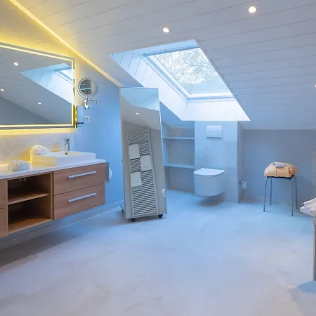 Hotel Hotel-restaurant Barbarossahof 4*