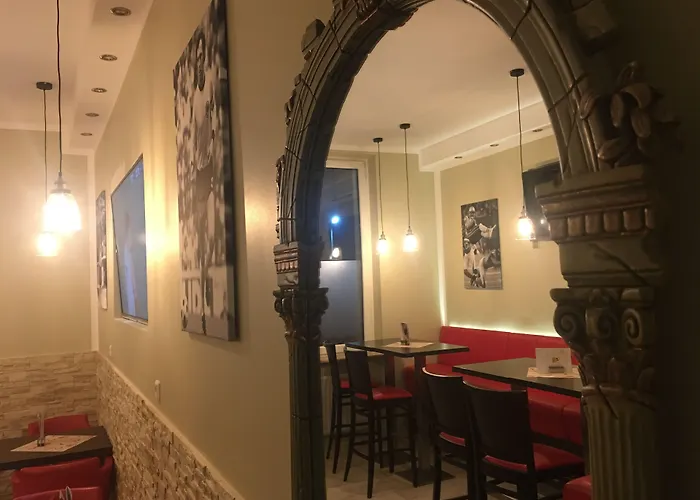 Hotel Hotel-restaurant Barbarossahof 4*